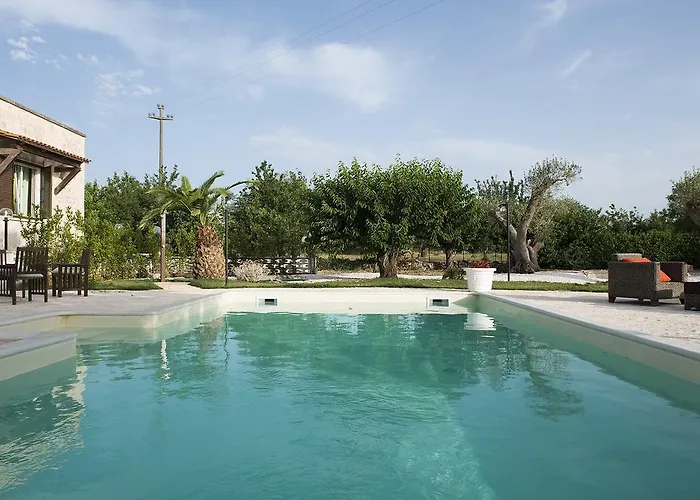 Franca Villa Noci